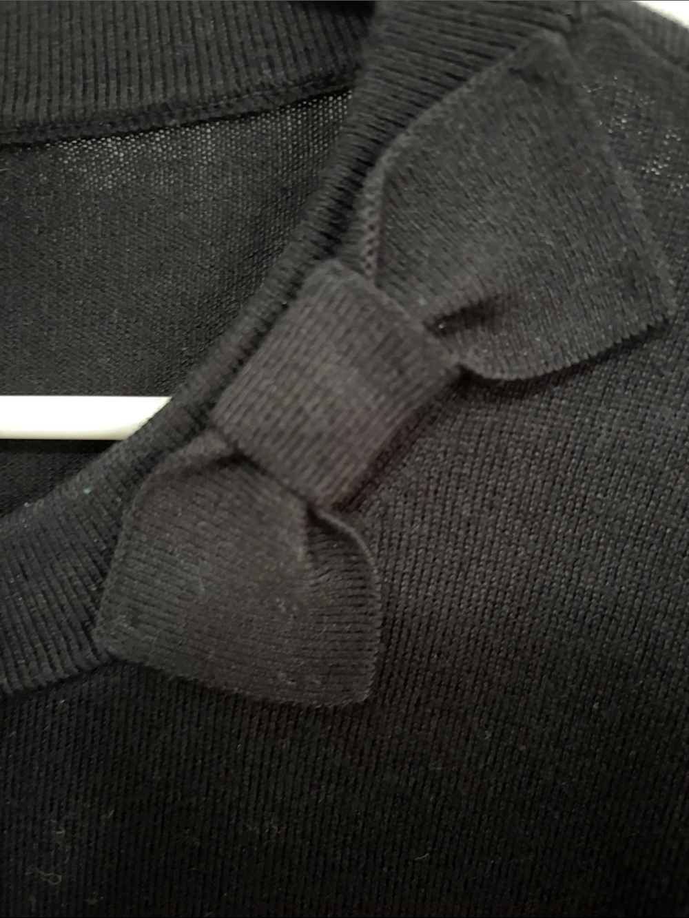 Kate Spade  Lightweight sweater Black Women's Bow-Sleeve Top - Picture 2 of 3